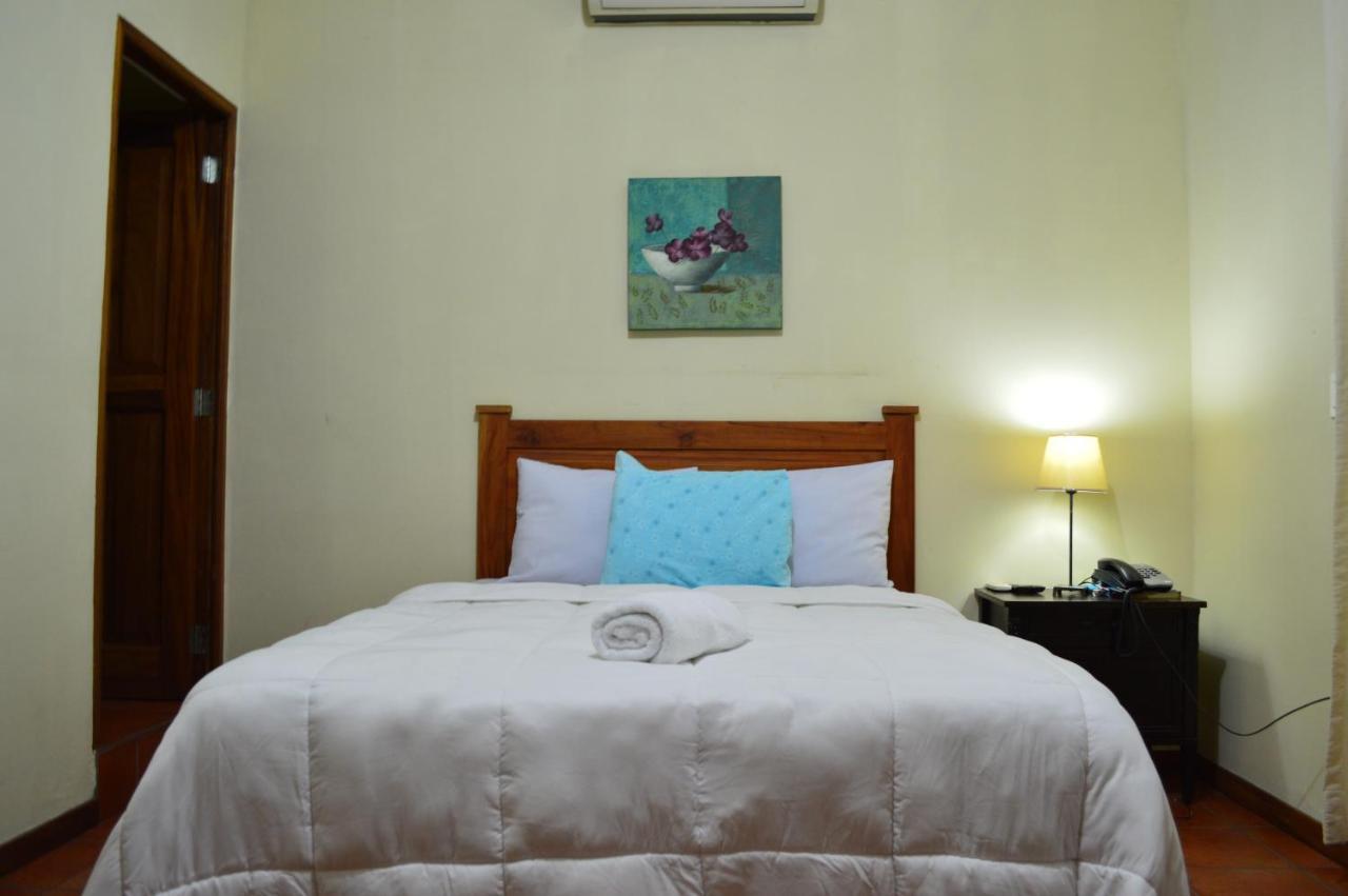 Hotel Villa Antigua San Salvador Eksteriør bilde