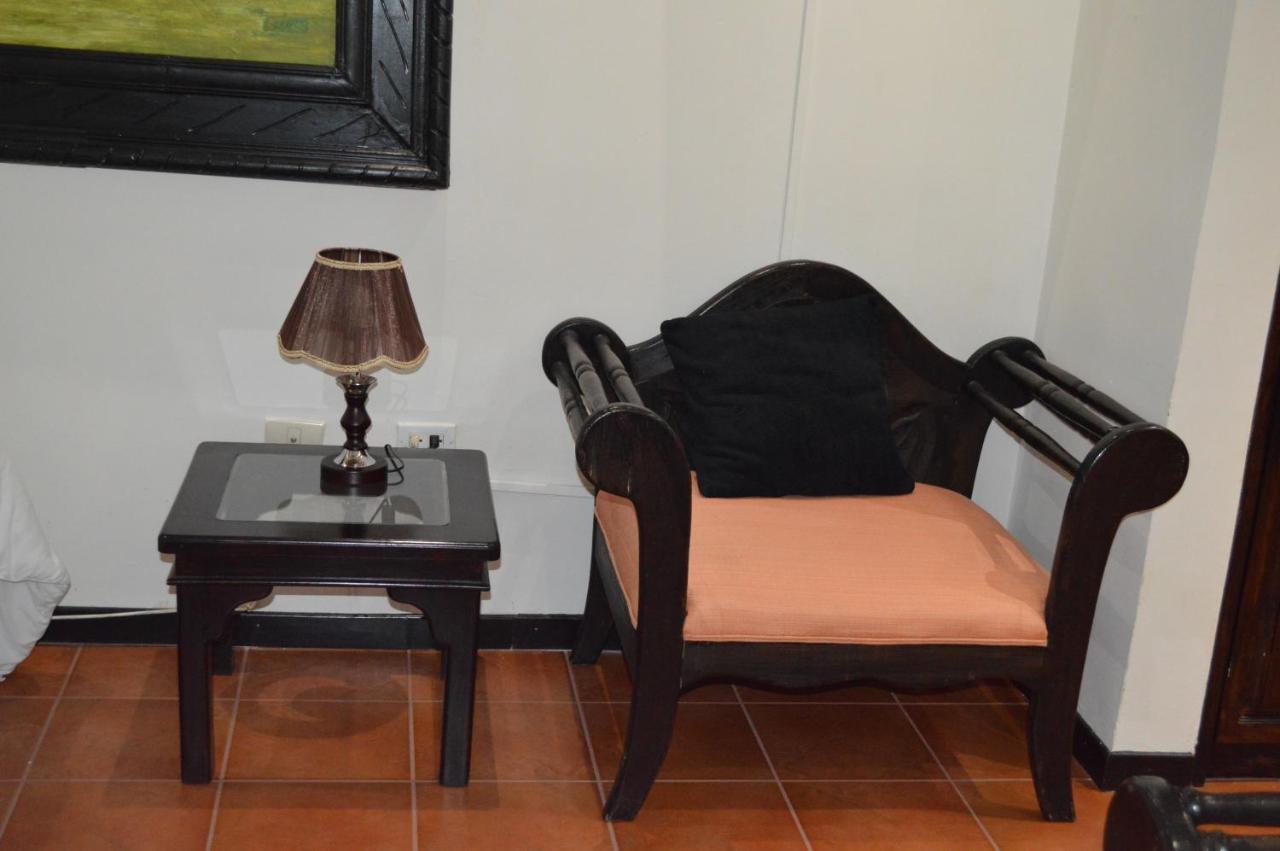 Hotel Villa Antigua San Salvador Eksteriør bilde